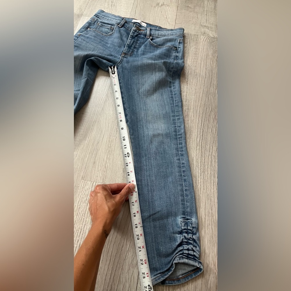 Loft skinny ruched hem jeans size 2P - Picture 4 of 10